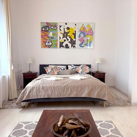 Elegant 125M2 Apartment In Center Of Βουδαπέστη Εξωτερικό φωτογραφία