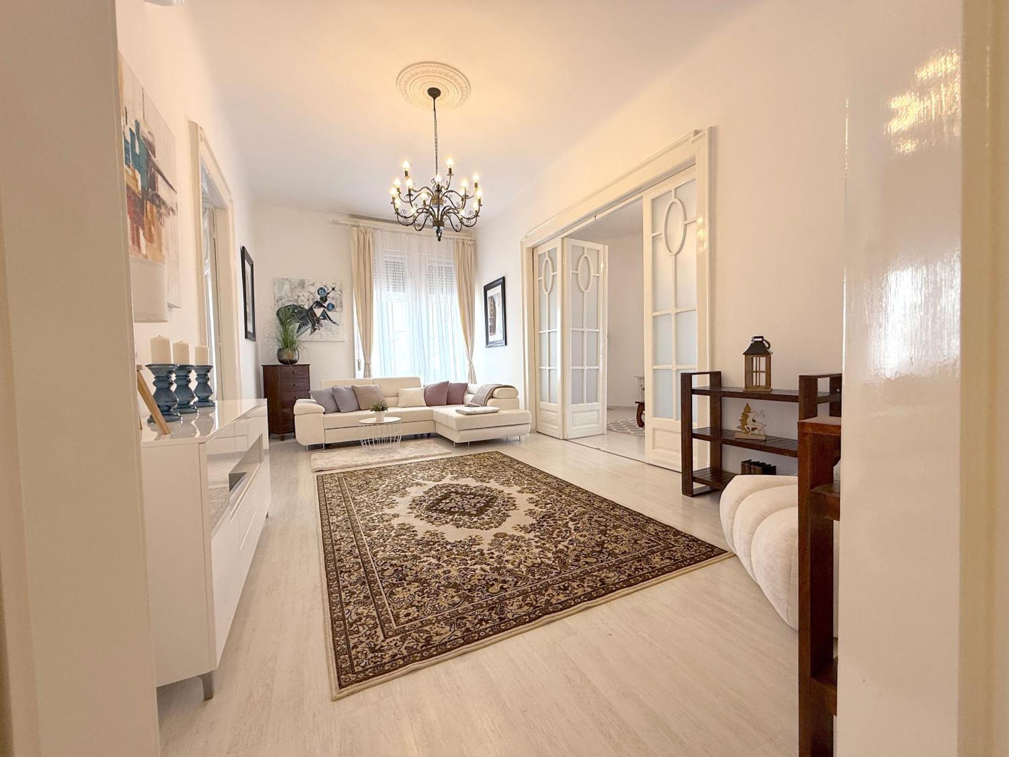 Elegant 125M2 Apartment In Center Of Βουδαπέστη Εξωτερικό φωτογραφία